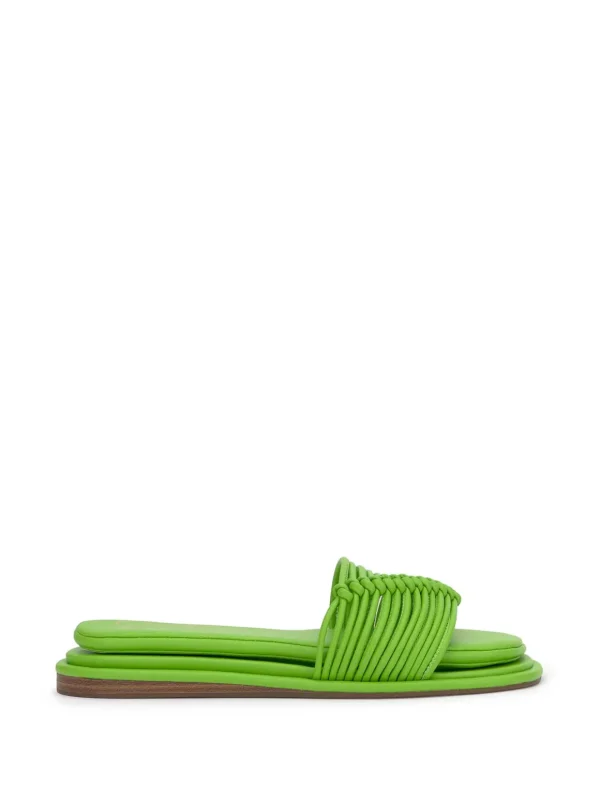 Belarina Flat Sandal In <Jessica Simpson New