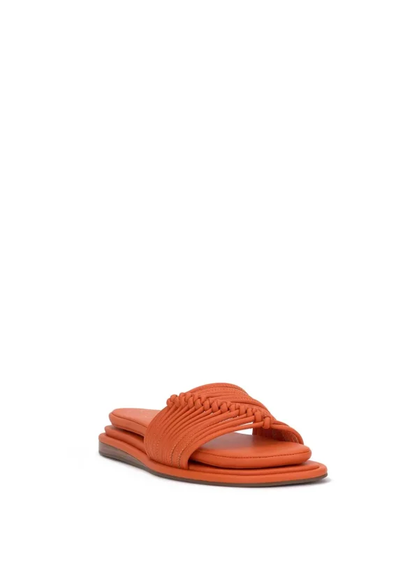 Belarina Flat Sandal In <Jessica Simpson Hot