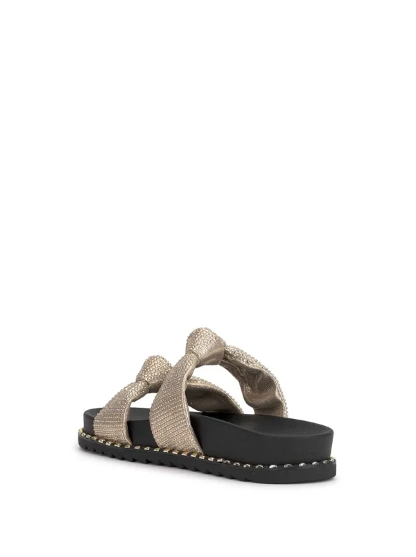 Caralyna Flat Sandal In <Jessica Simpson Online