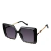 Glamorous Square Metal Temple Sunglasses In <Jessica Simpson Best