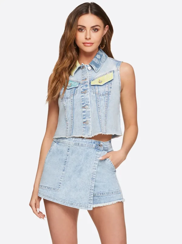 Sound Track Crop Denim Vest In <Jessica Simpson Best