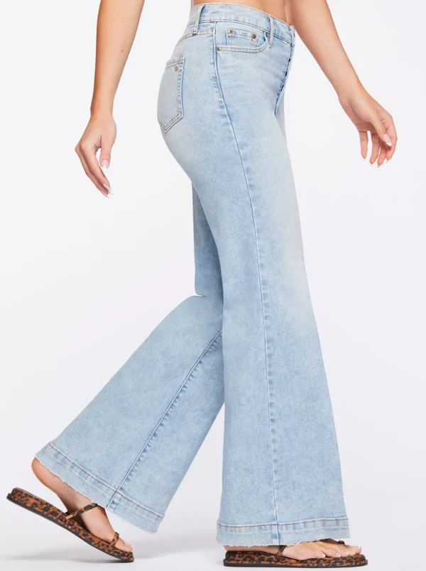 True Love Wide Leg Trouser Jeans In <Jessica Simpson Fashion